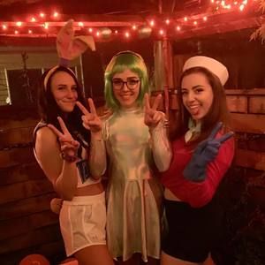 Meet your Posher, Alaina